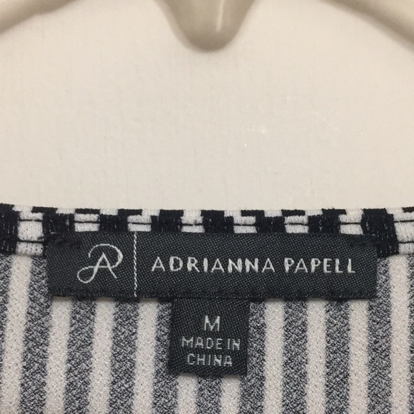 ADRIANNA PAPELL Oversized Relaxed Fit Easy Wear Top with Flowy Sheer Length - Picture 12 of 12